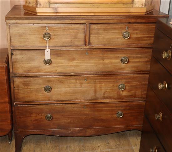 A Regency mahogany chest of drawers W.105cm